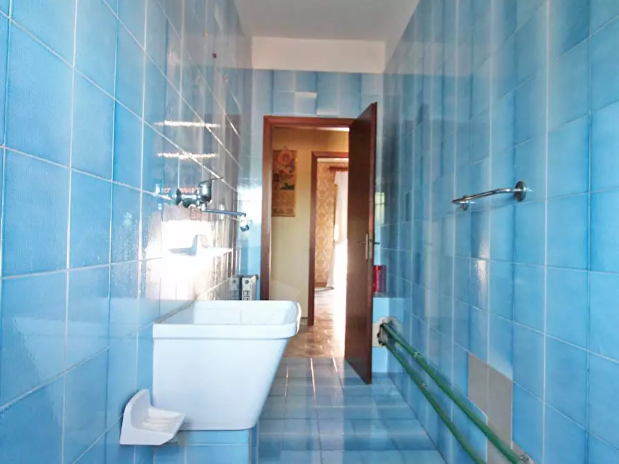 Immagine 60 di Appartamento in vendita  in Corso Dei Mille 1315 a Palermo