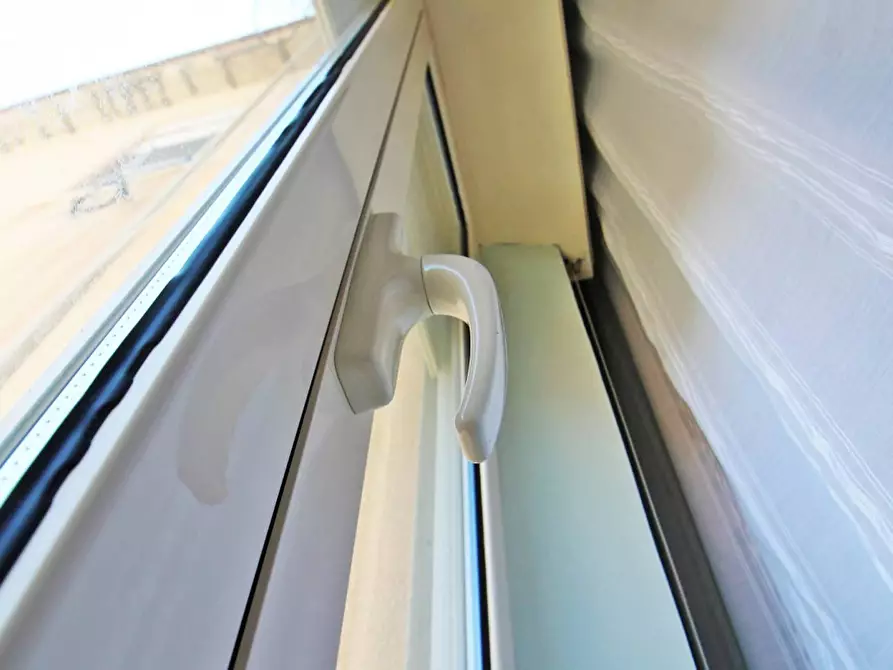 Immagine 30 di Appartamento in vendita  in via giuseppe padre la rocca 48 a Ficarazzi