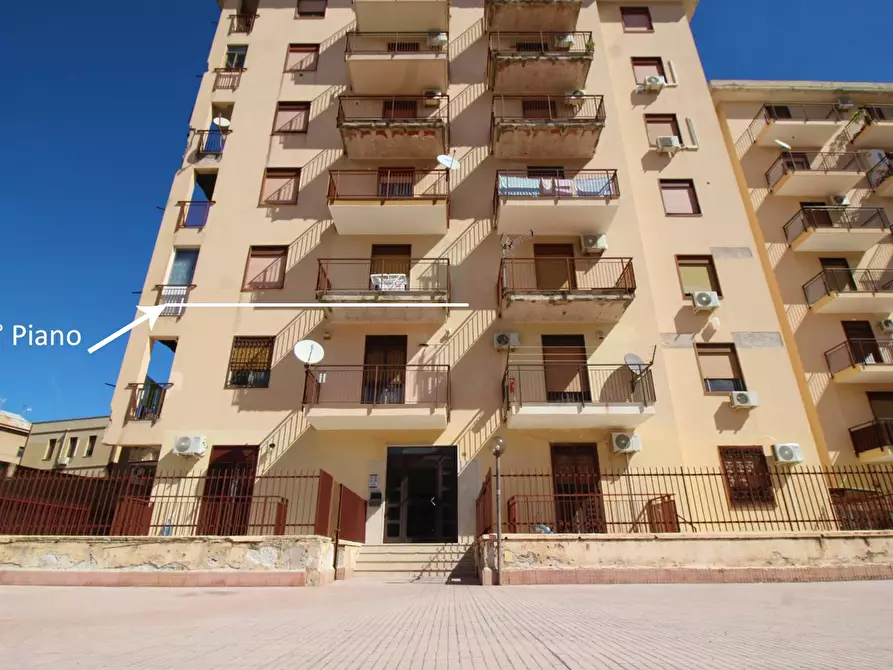 Immagine 3 di Appartamento in vendita  in Via Filippo Pecoraino 16 a Palermo