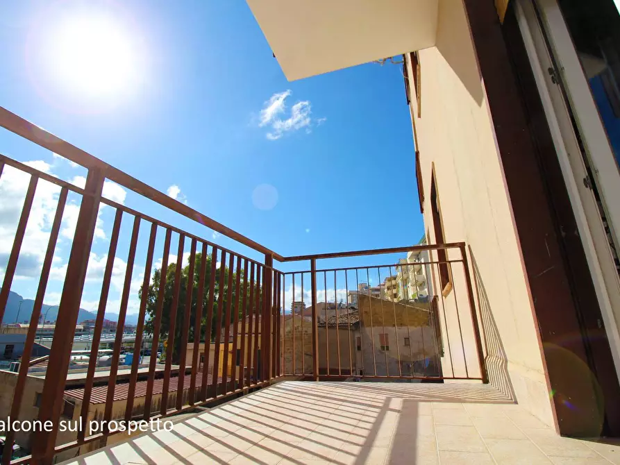 Immagine 70 di Appartamento in vendita  in Via Filippo Pecoraino 16 a Palermo