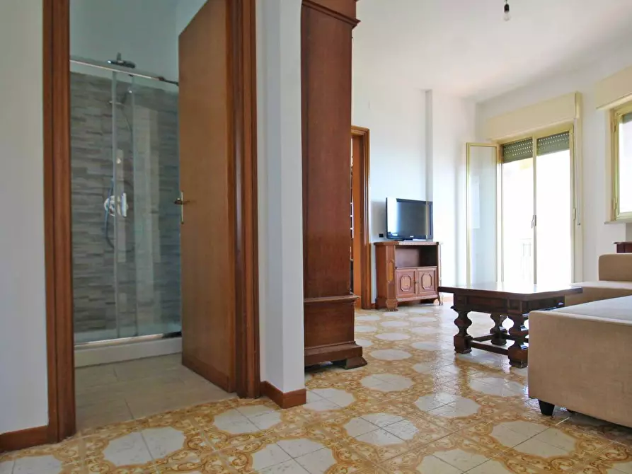 Immagine 10 di Appartamento in vendita  in Piazza Giovanni Paolo ii 18 a Palermo