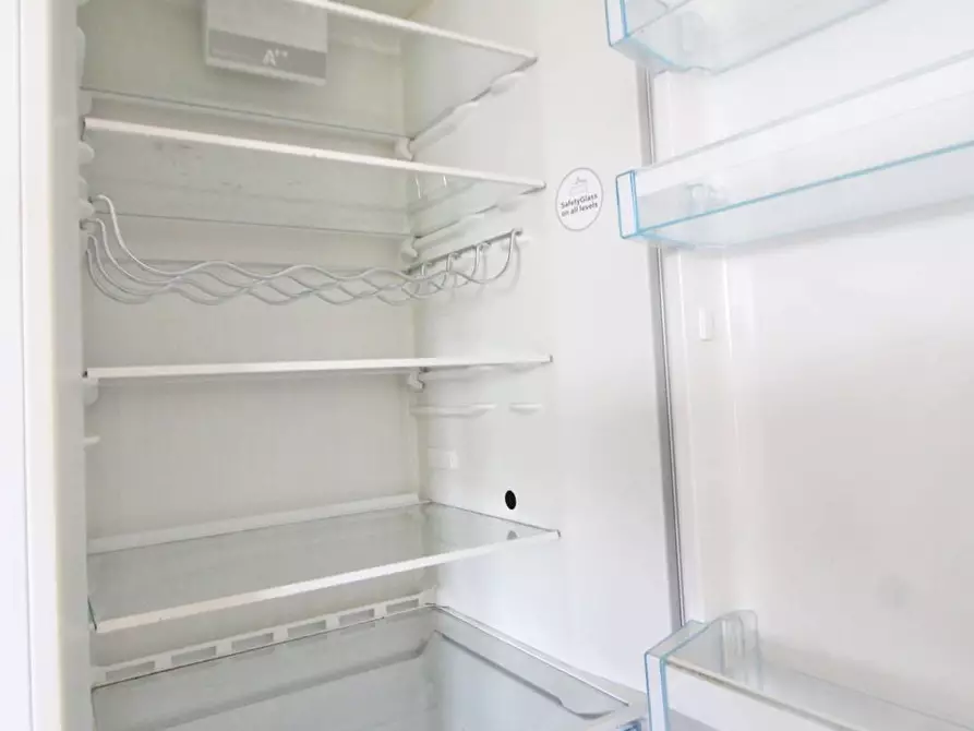 Immagine 14 di Appartamento in vendita  in Piazza Giovanni Paolo ii 18 a Palermo