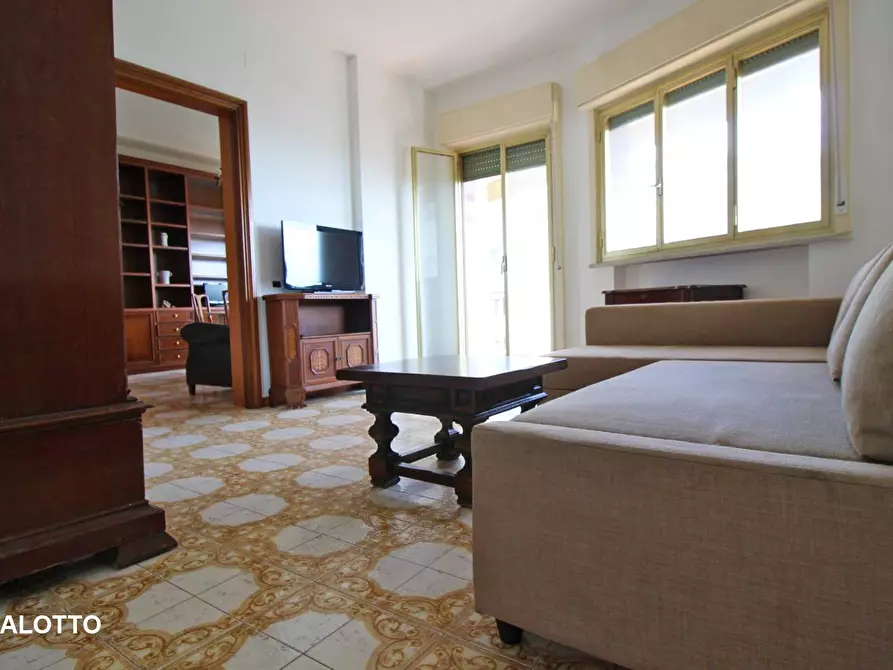 Immagine 18 di Appartamento in vendita  in Piazza Giovanni Paolo ii 18 a Palermo