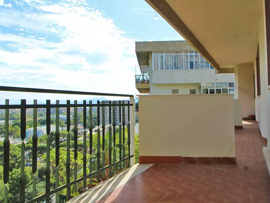 Immagine 23 di Appartamento in vendita  in Piazza Giovanni Paolo ii 18 a Palermo