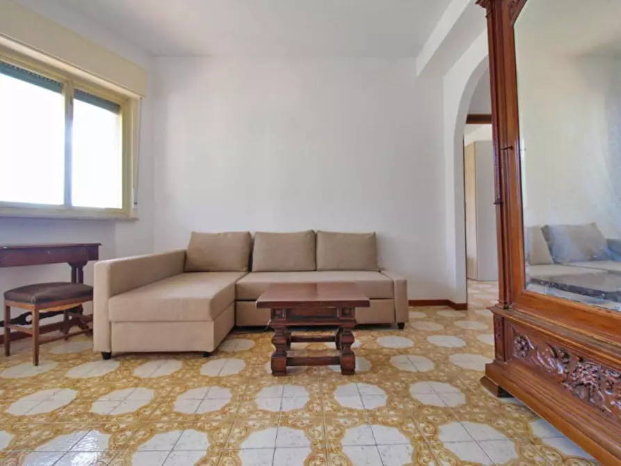 Immagine 26 di Appartamento in vendita  in Piazza Giovanni Paolo ii 18 a Palermo