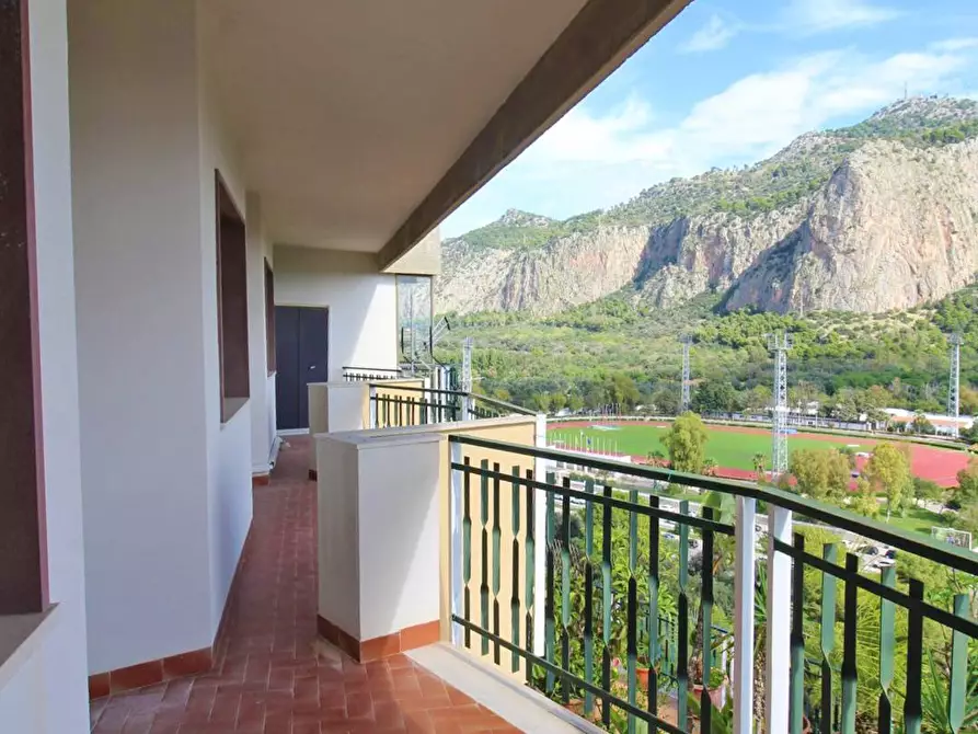 Immagine 31 di Appartamento in vendita  in Piazza Giovanni Paolo ii 18 a Palermo