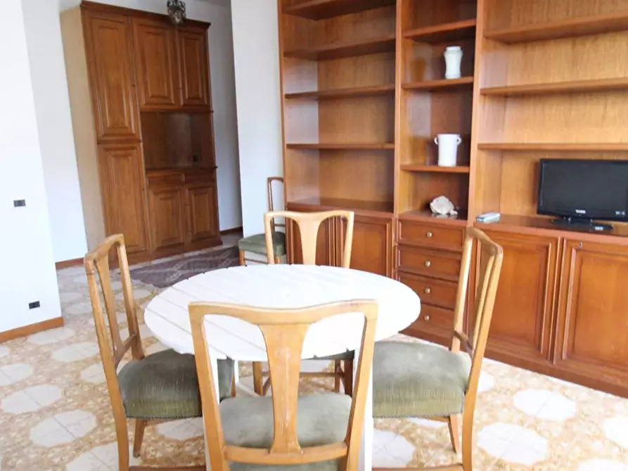 Immagine 36 di Appartamento in vendita  in Piazza Giovanni Paolo ii 18 a Palermo