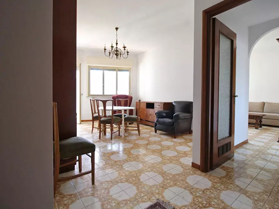 Immagine 69 di Appartamento in vendita  in Piazza Giovanni Paolo ii 18 a Palermo