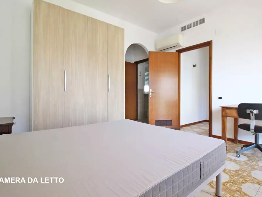 Immagine 72 di Appartamento in vendita  in Piazza Giovanni Paolo ii 18 a Palermo