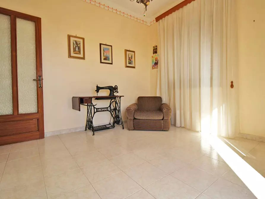 Immagine 37 di Appartamento in vendita  in Via Pio La torre 17 a Piana Degli Albanesi