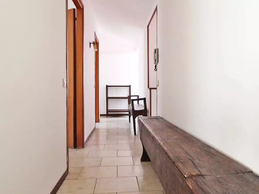 Immagine 25 di Appartamento in affitto  in Via Giuseppe La Masa 37 a Palermo