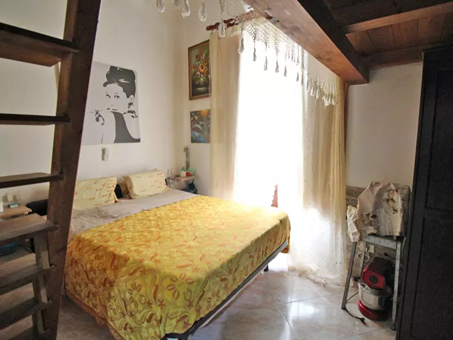 Immagine 2 di Appartamento in vendita  in piazza kalsa a Palermo