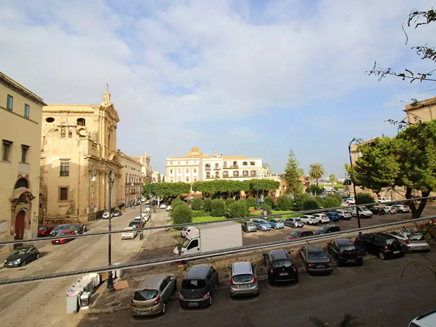 Immagine 1 di Appartamento in vendita  in piazza kalsa a Palermo