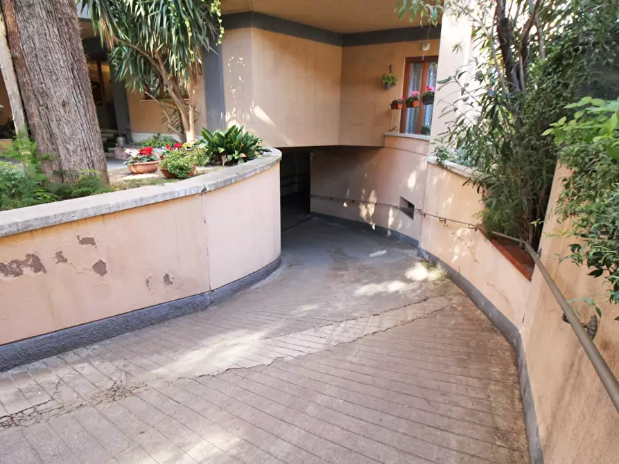 Immagine 6 di Appartamento in vendita  in Via Dante 157 a Palermo