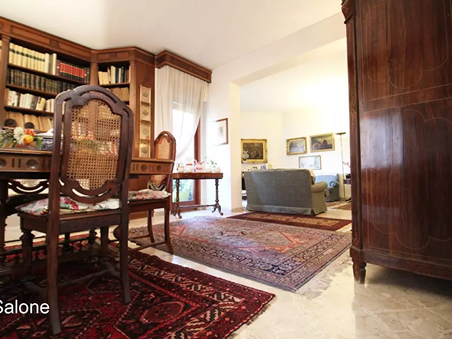 Immagine 21 di Appartamento in vendita  in Via Dante 157 a Palermo