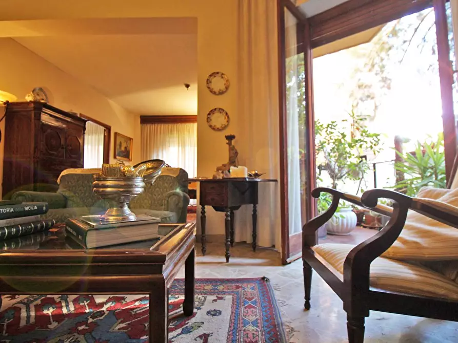 Immagine 24 di Appartamento in vendita  in Via Dante 157 a Palermo