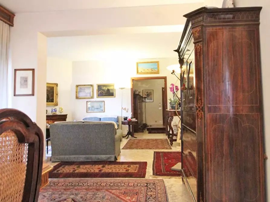 Immagine 81 di Appartamento in vendita  in Via Dante 157 a Palermo