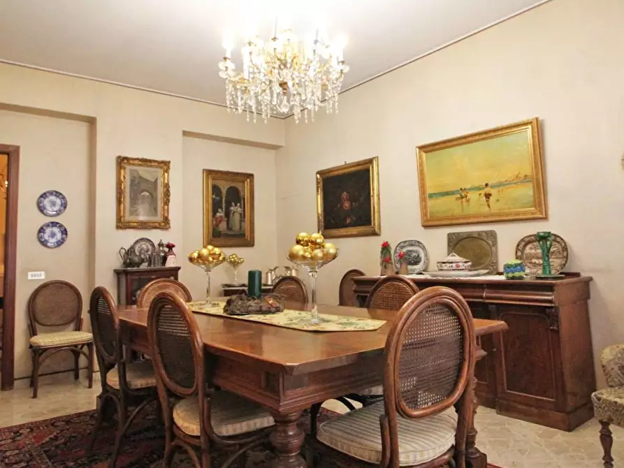 Immagine 84 di Appartamento in vendita  in Via Dante 157 a Palermo