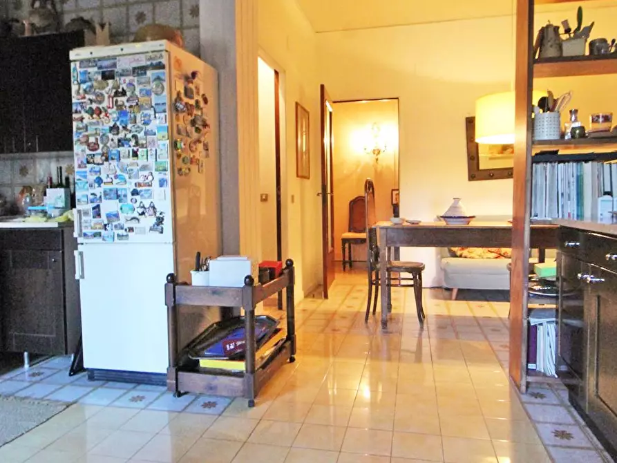 Immagine 100 di Appartamento in vendita  in Via Dante 157 a Palermo