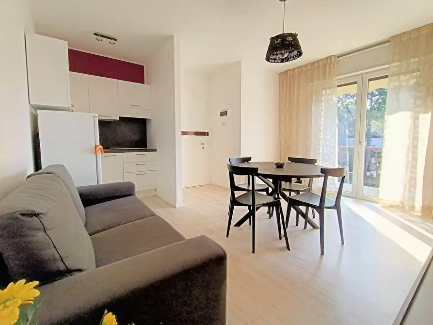 Immagine 1 di Appartamento in vendita  in via arco del caiccio a Lignano Sabbiadoro