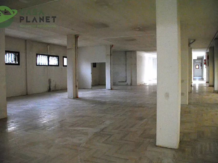 Immagine 4 di Locale commerciale in vendita  in lomellina 36 a Mira