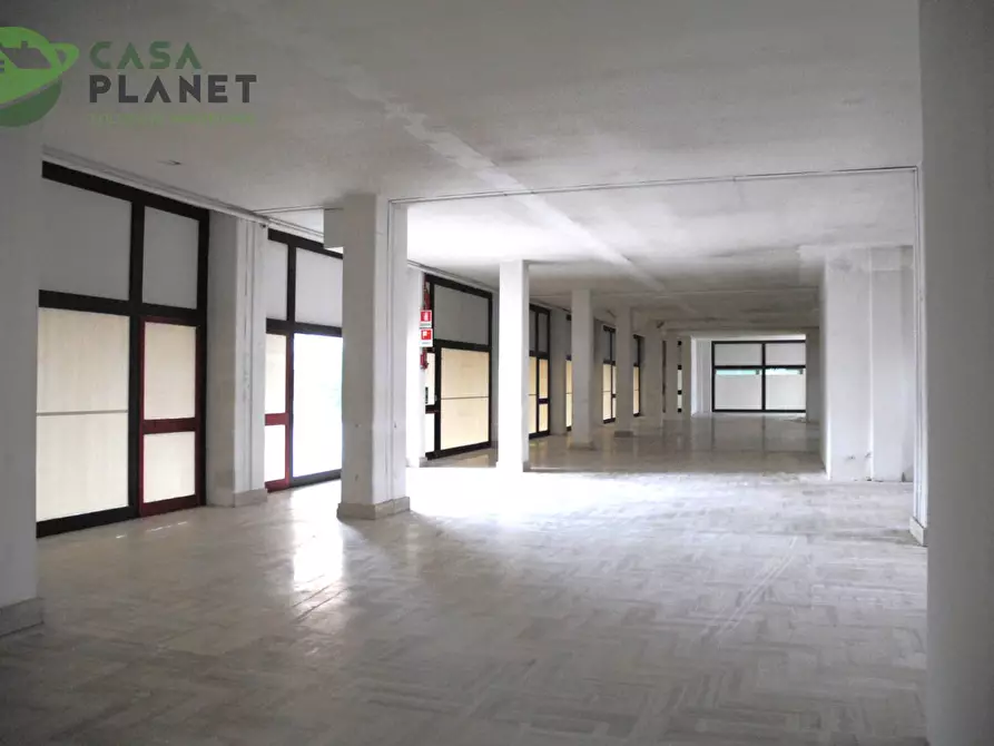 Immagine 14 di Locale commerciale in vendita  in lomellina 36 a Mira