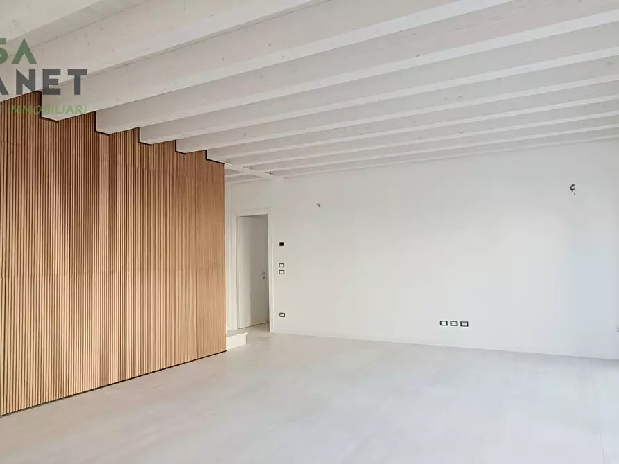 Immagine 2 di Casa semindipendente in vendita  in VIA BARBIERO a Mogliano Veneto