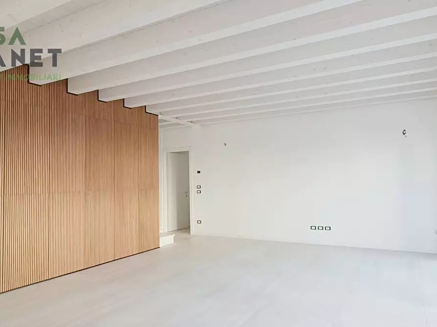 Immagine 13 di Casa semindipendente in vendita  in VIA BARBIERO a Mogliano Veneto