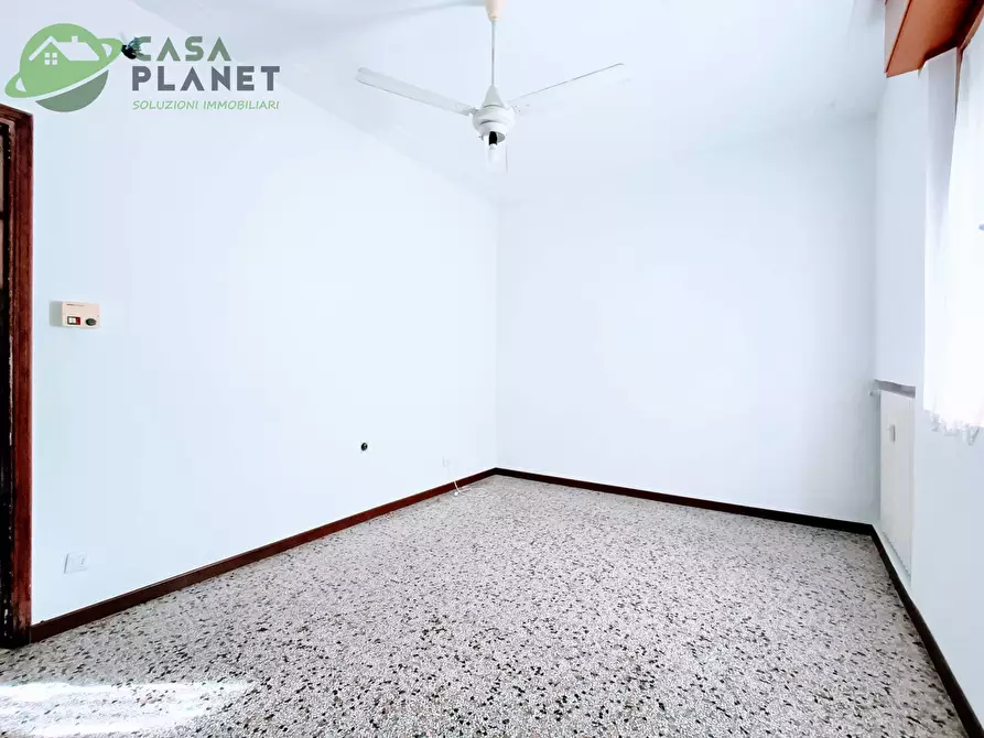 Immagine 7 di Appartamento in vendita  in VIA DELLE MARMAROLE a Venezia