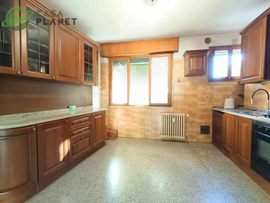 Immagine 9 di Appartamento in vendita  in VIA DELLE MARMAROLE a Venezia