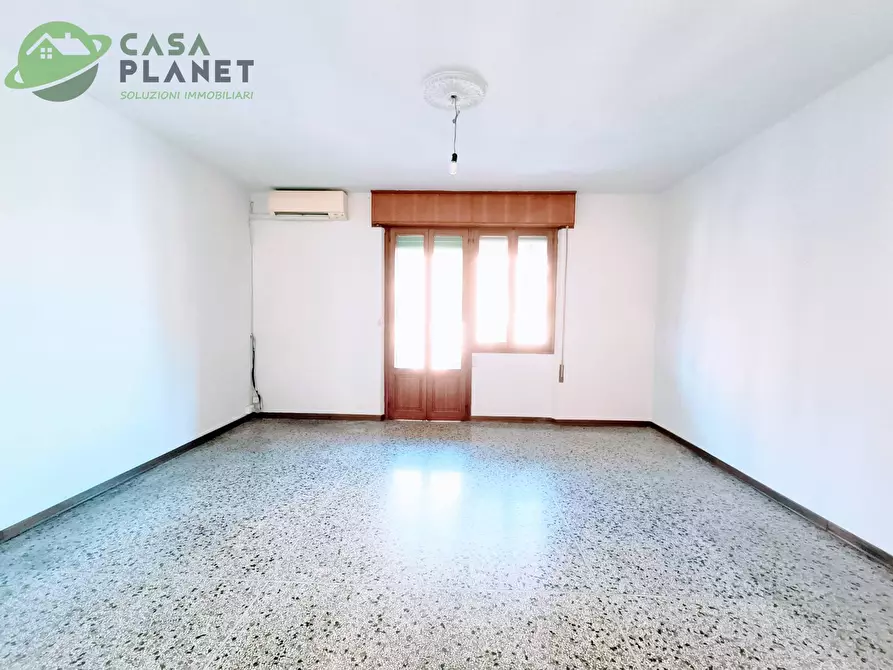 Immagine 11 di Appartamento in vendita  in VIA DELLE MARMAROLE a Venezia