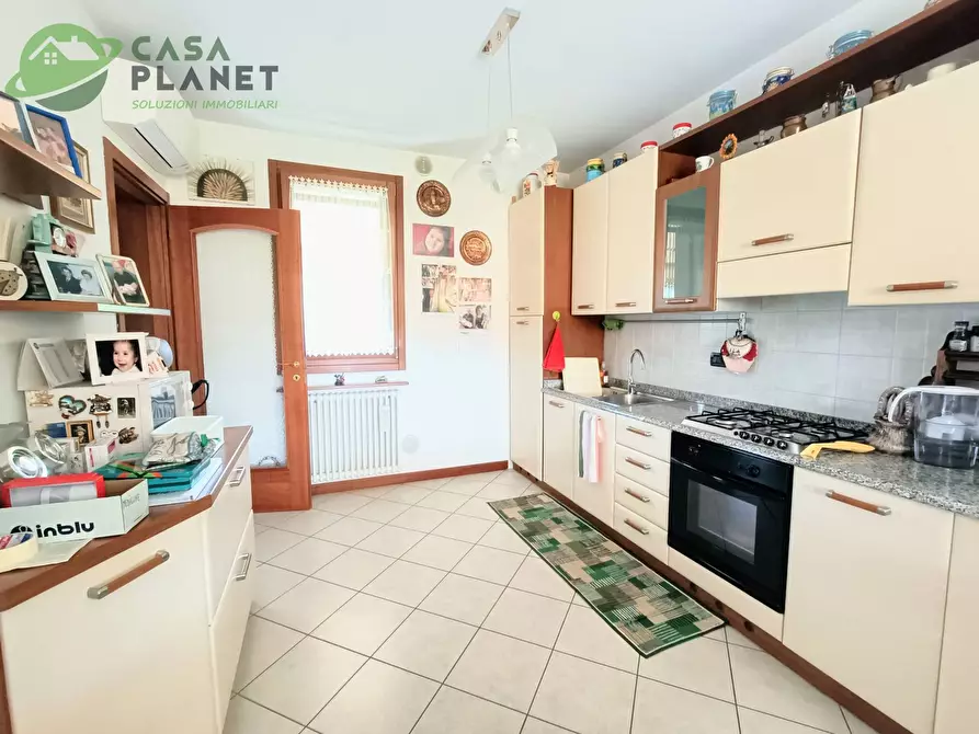 Immagine 1 di Villetta a schiera in vendita  in VIA BOSCHETTE a Marcon