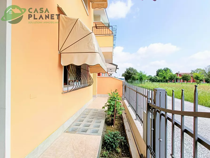 Immagine 5 di Villetta a schiera in vendita  in VIA BOSCHETTE a Marcon