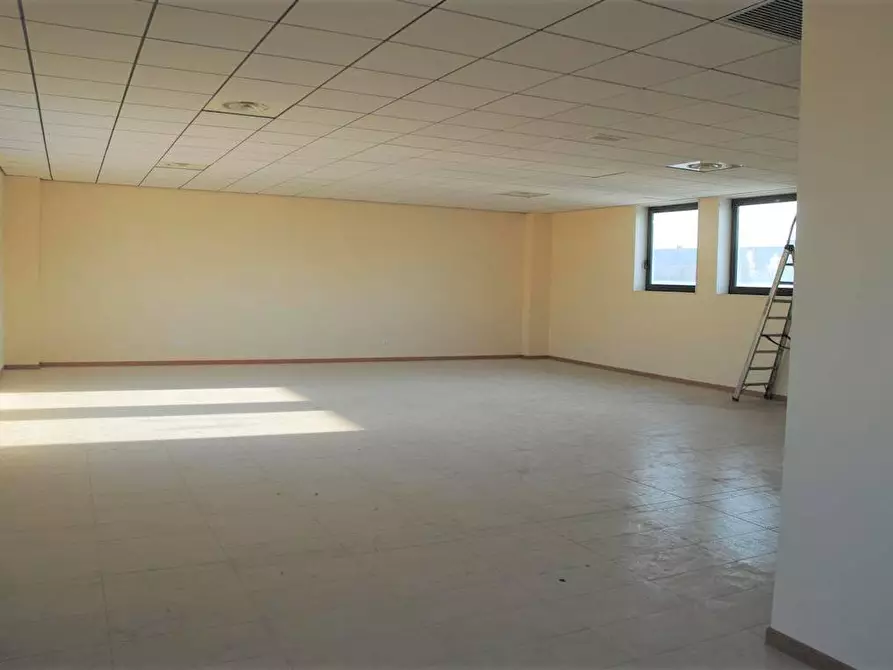 Immagine 8 di Ufficio in affitto  in Via Europa a Preganziol