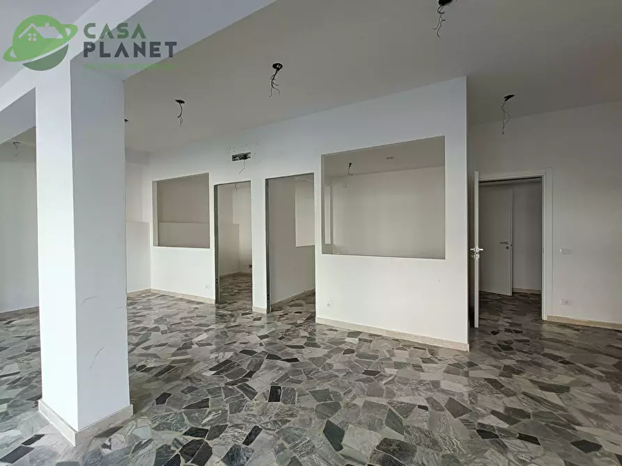 Immagine 13 di Negozio in vendita  in Via Olivolo a Venezia