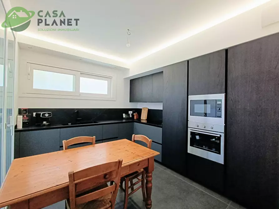 Immagine 6 di Casa semindipendente in vendita  in VIA MARIGNANA a Mogliano Veneto