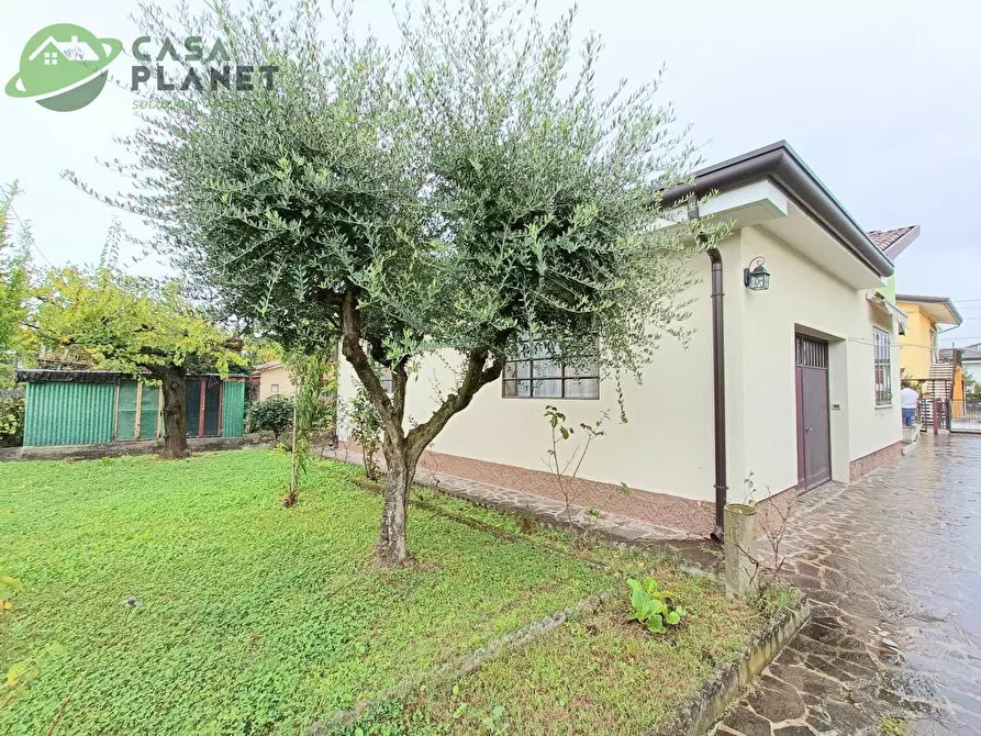 Immagine 14 di Casa indipendente in vendita  a Martellago