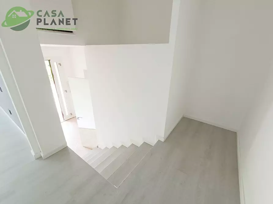 Immagine 9 di Casa indipendente in vendita  in VIA ZERMANESA a Mogliano Veneto