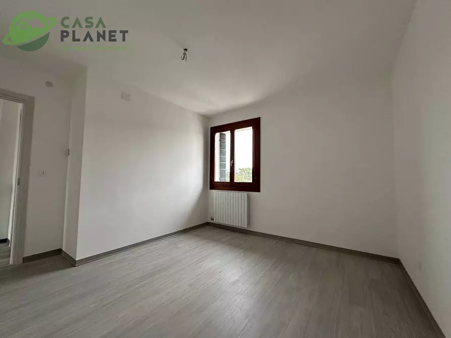 Immagine 15 di Casa semindipendente in vendita  in VIA ZERO BRANCO a Mogliano Veneto