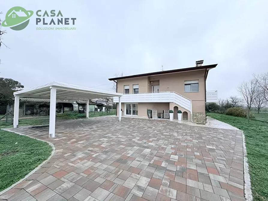Immagine 1 di Casa indipendente in vendita  in via principe a Roncade