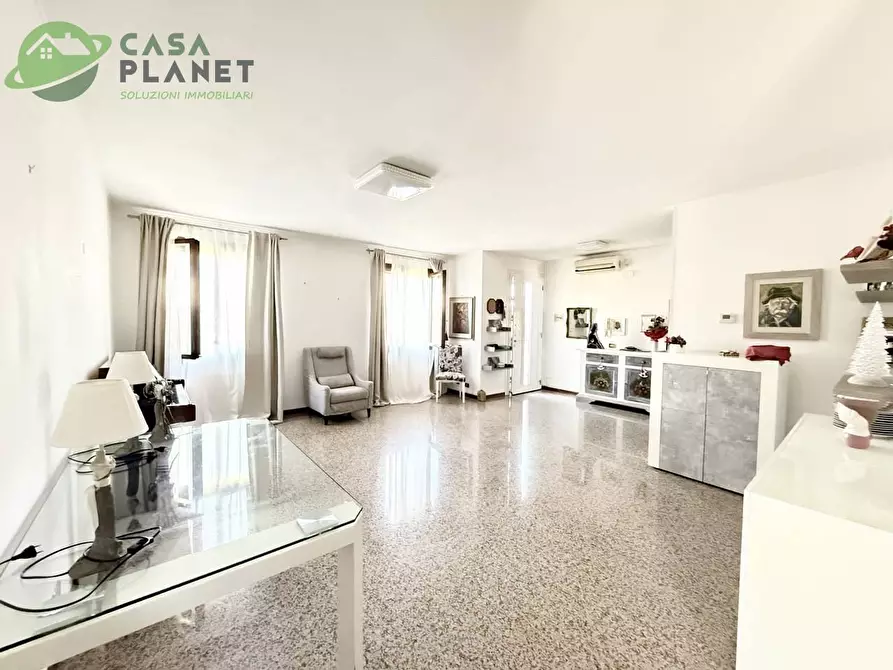 Immagine 10 di Casa semindipendente in vendita  in Via Castellana a Venezia