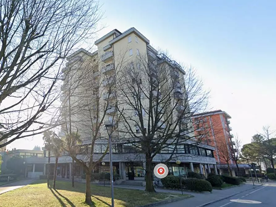 Immagine 2 di Negozio in vendita  in VIA SVEVO a Mogliano Veneto