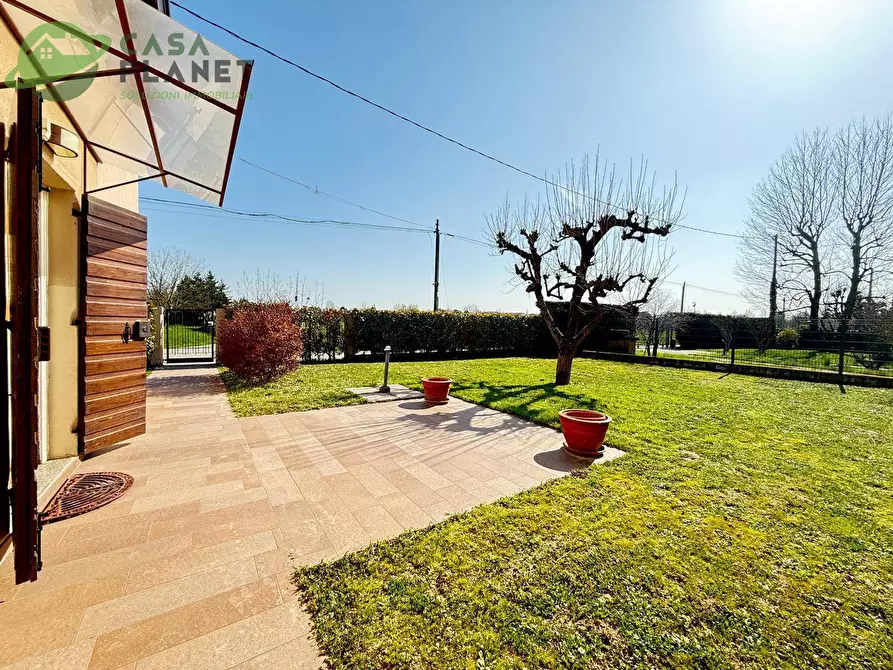 Immagine 4 di Casa semindipendente in vendita  in VIA SELVE a Mogliano Veneto