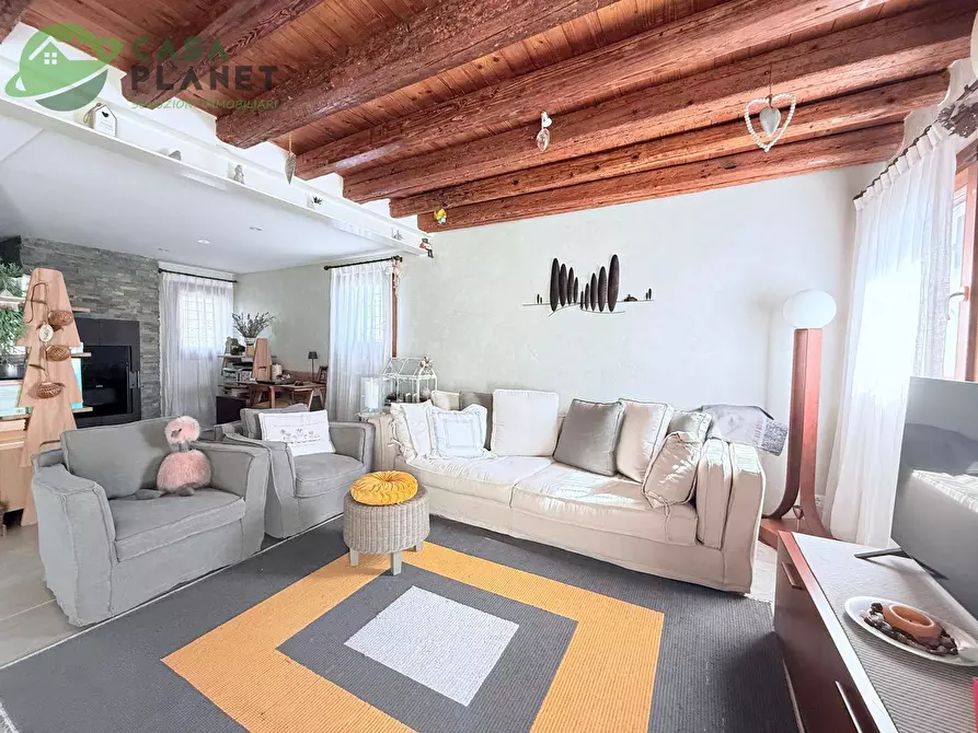 Immagine 6 di Casa semindipendente in vendita  in VIA SELVE a Mogliano Veneto