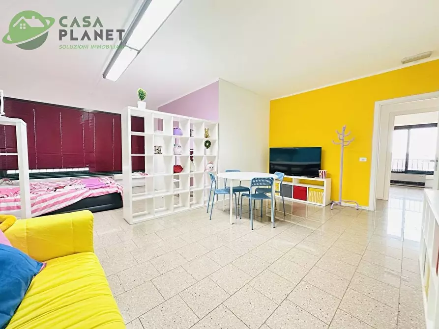 Immagine 9 di Ufficio in affitto  in via Mattei a Annone Veneto