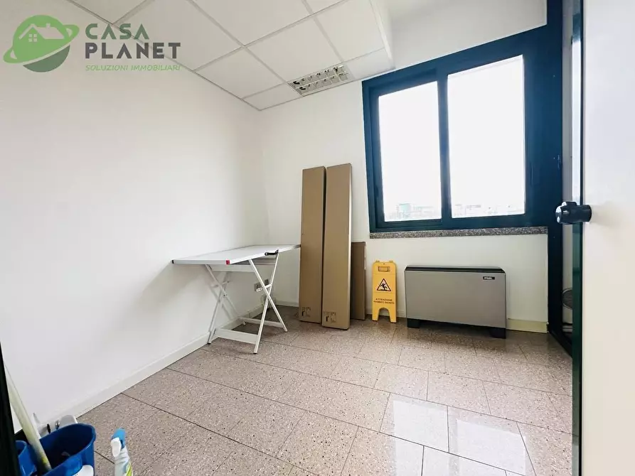 Immagine 16 di Ufficio in affitto  in via Mattei a Annone Veneto
