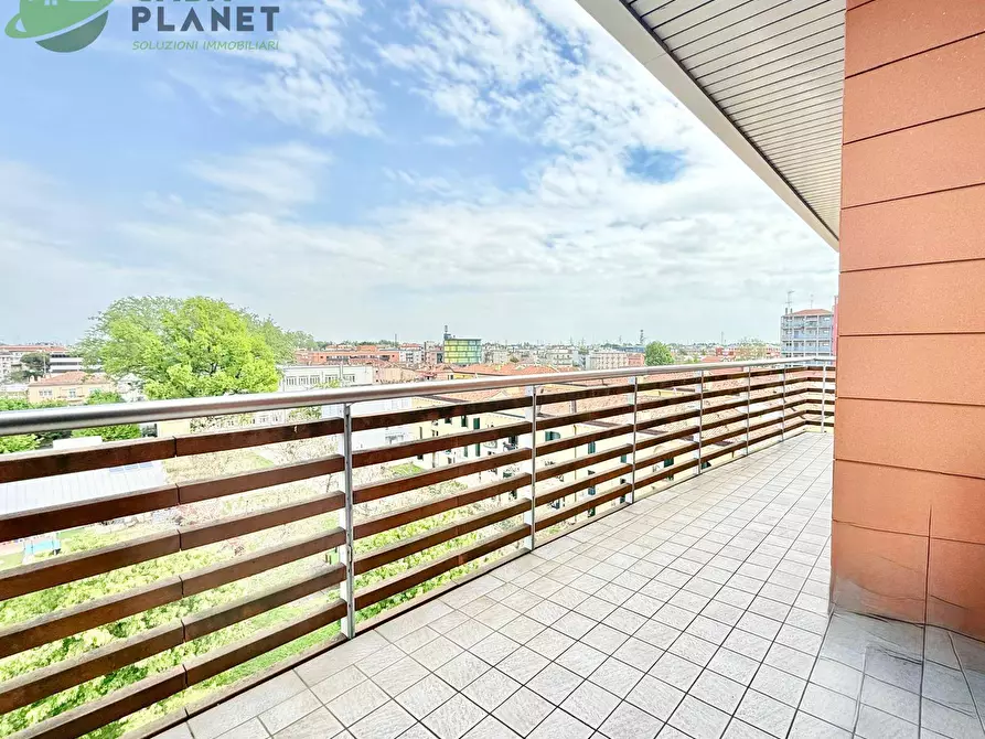 Immagine 15 di Appartamento in vendita  in VIA ALTOBELLO a Venezia