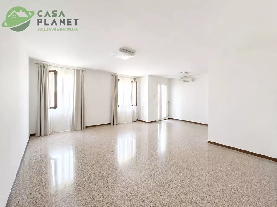 Immagine 12 di Casa semindipendente in vendita  in Via Lippi a Venezia