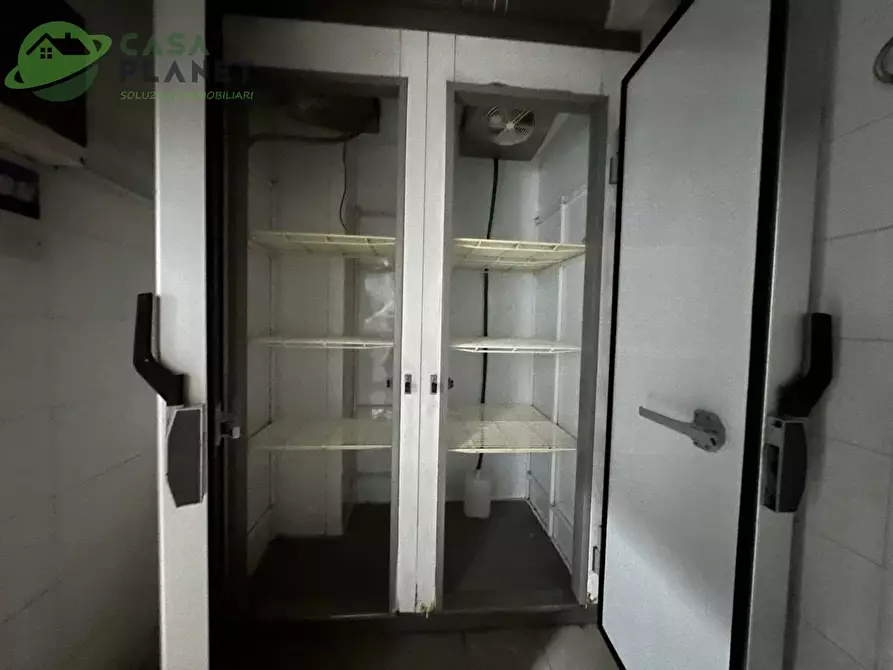 Immagine 19 di Attività commerciale in vendita  in VIA TERRAGLIO a Preganziol