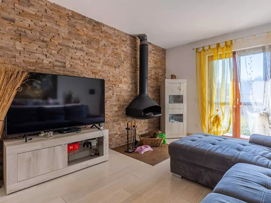 Immagine 1 di Appartamento in vendita  in Via Casilina 433/A a Valmontone